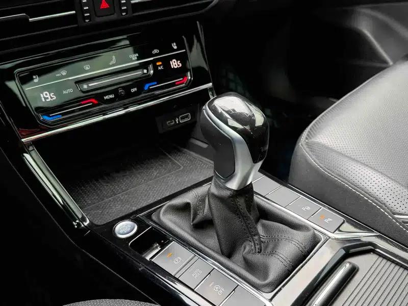 2022 Passat 330TSI Luxury Edition — миниатюра 12