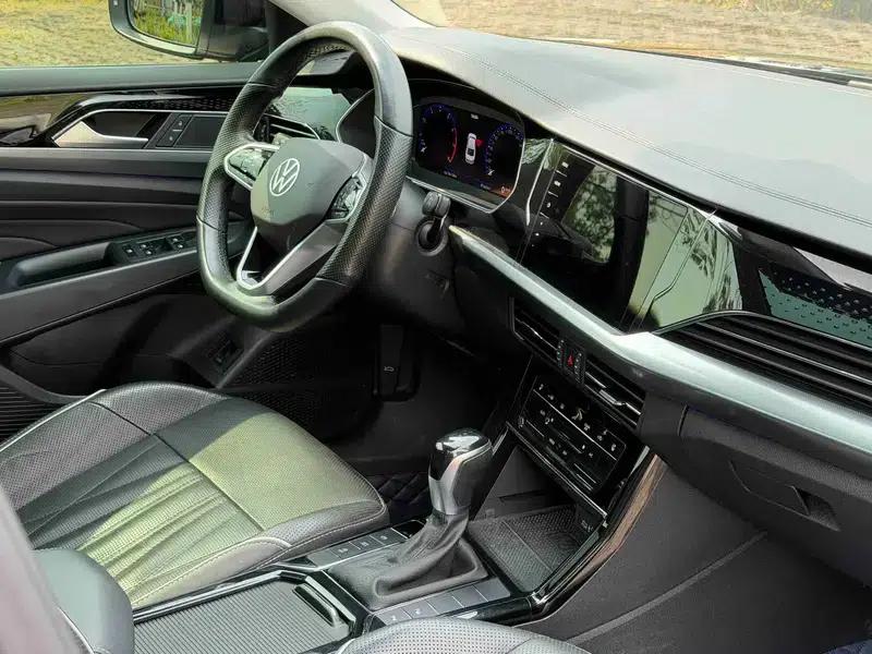 2022 Passat 330TSI Luxury Edition — миниатюра 10