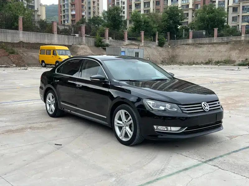 2013 Passat 3.0L V6 DSG Flagship Premium Edition — миниатюра 3
