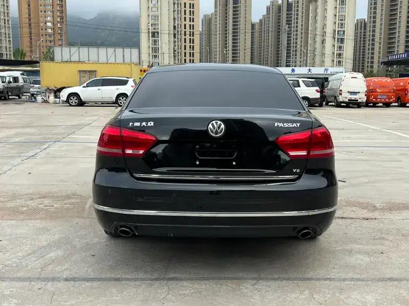 2013 Passat 3.0L V6 DSG Flagship Premium Edition — миниатюра 5