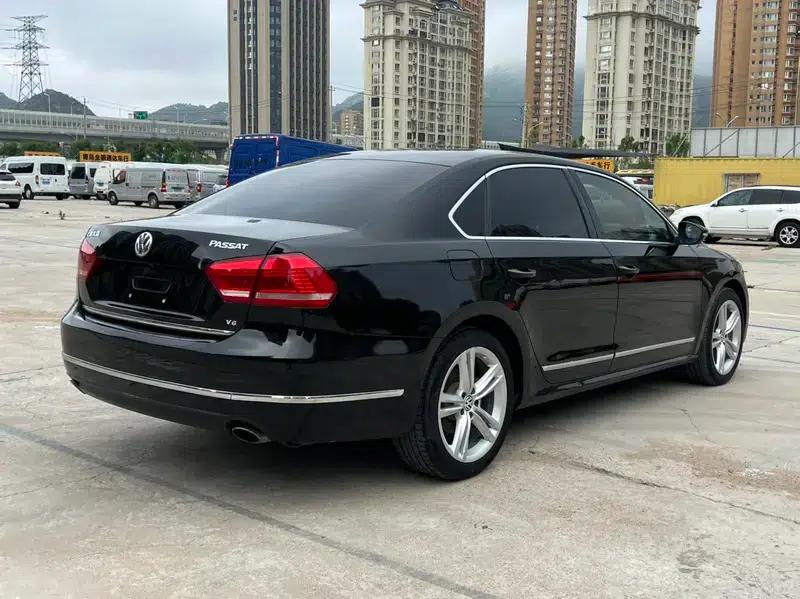 2013 Passat 3.0L V6 DSG Flagship Premium Edition — миниатюра 6