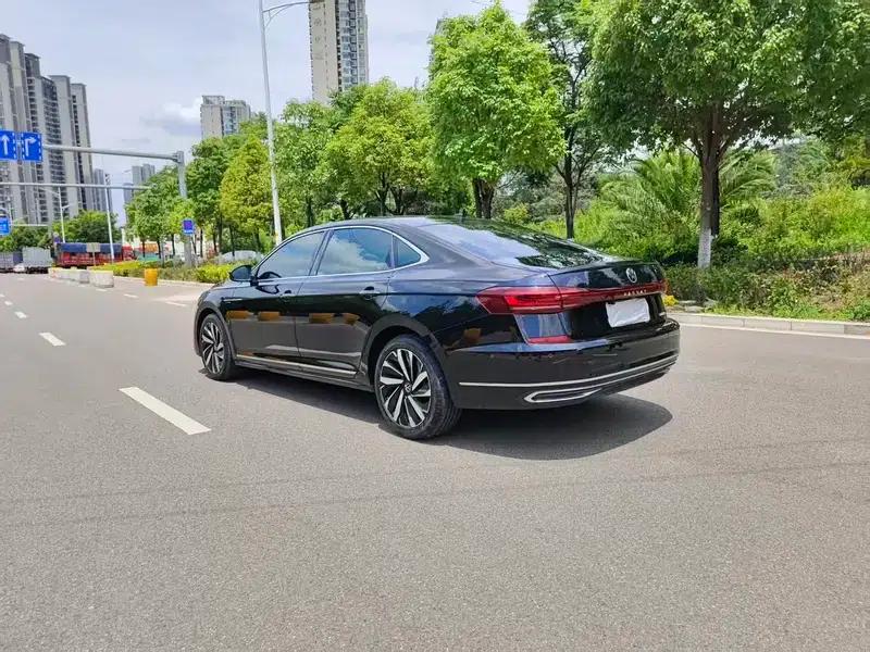 2022 Volkswagen Passat 330TSI Starry Sky Luxury Edition — миниатюра 4
