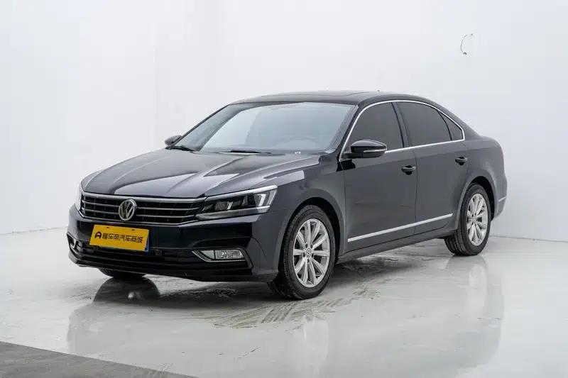 2017 Passat 330TSI DSG Premium Edition — миниатюра 1