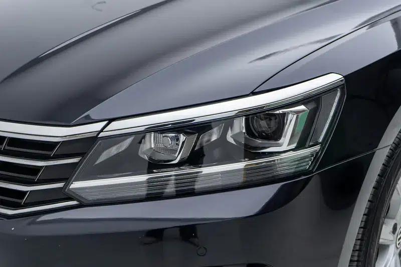 2017 Passat 330TSI DSG Premium Edition — миниатюра 12
