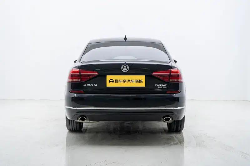 2017 Passat 330TSI DSG Premium Edition — миниатюра 6