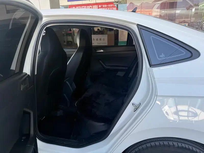 2023 Volkswagen Lavida New Elite 1.5L Automatic New Elite Edition — миниатюра 9