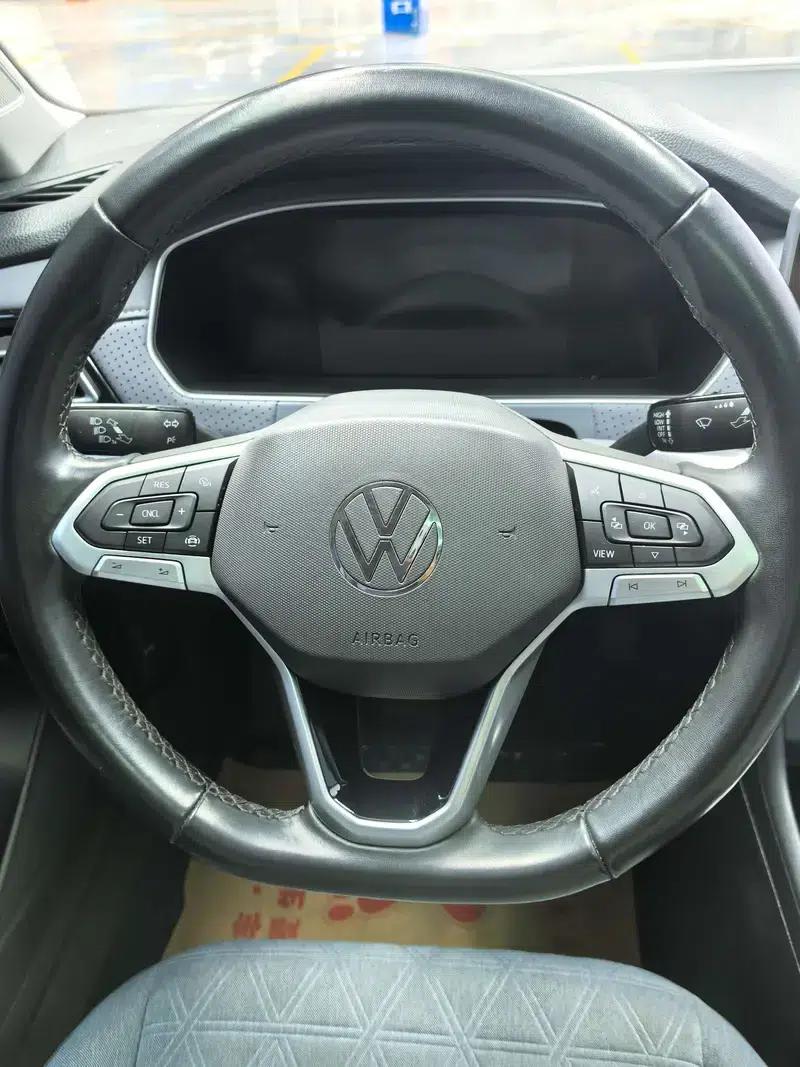 2022 Volkswagen Lavida 1.5L Automatic Comfort Edition — миниатюра 11