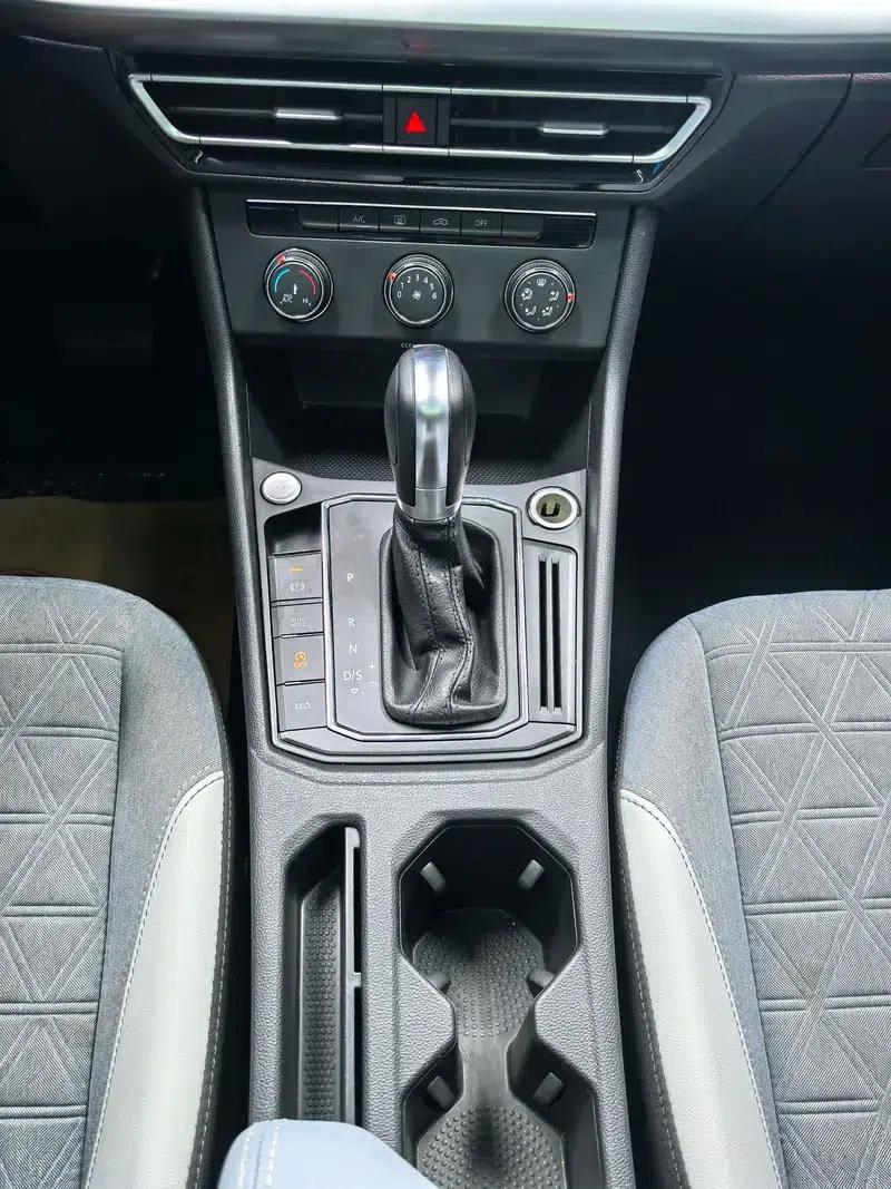 2022 Volkswagen Lavida 1.5L Automatic Comfort Edition — миниатюра 12