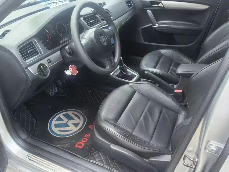 2013 Volkswagen Lavida 1.6L Automatic Comfort Edition — миниатюра 8