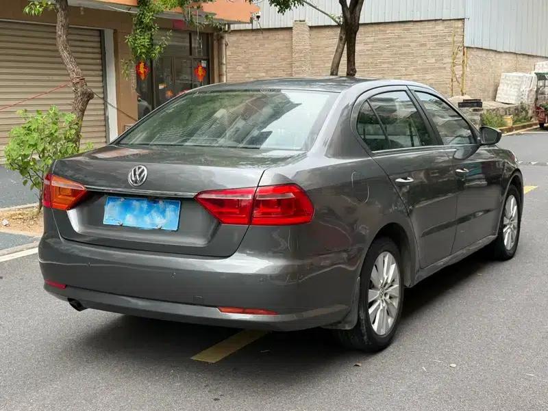 2013 Volkswagen Lavida 1.6L Automatic Comfort Edition — миниатюра 6