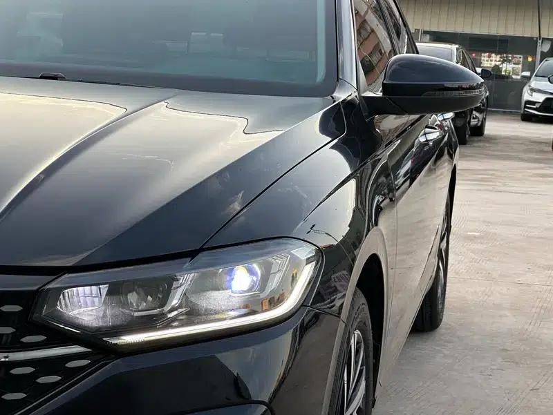 2023 Volkswagen Lavida Facelift 1.5L Automatic Five Million Edition — миниатюра 8