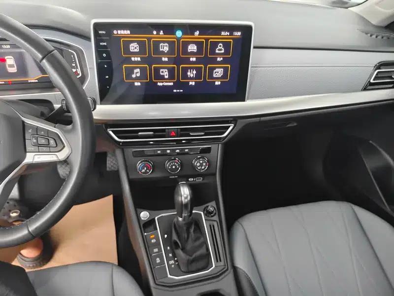 2023 Volkswagen Lavida 1.5L Automatic Five Million Edition — миниатюра 10