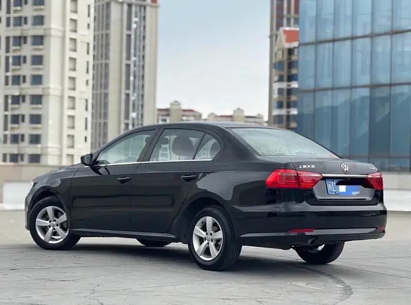 2013 Volkswagen Lavida Classic Facelift 1.6L Automatic Fashion Edition — миниатюра 5