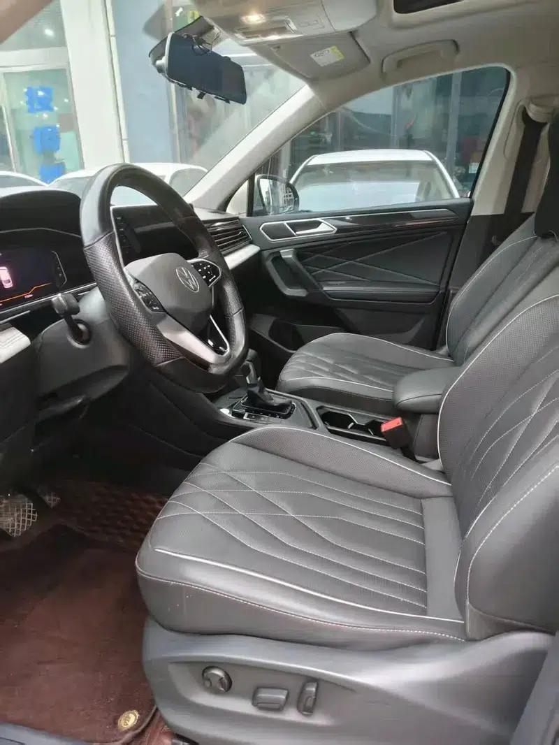 Tiguan L 2022 330TSI Automatic 2WD Smart Edition — миниатюра 8
