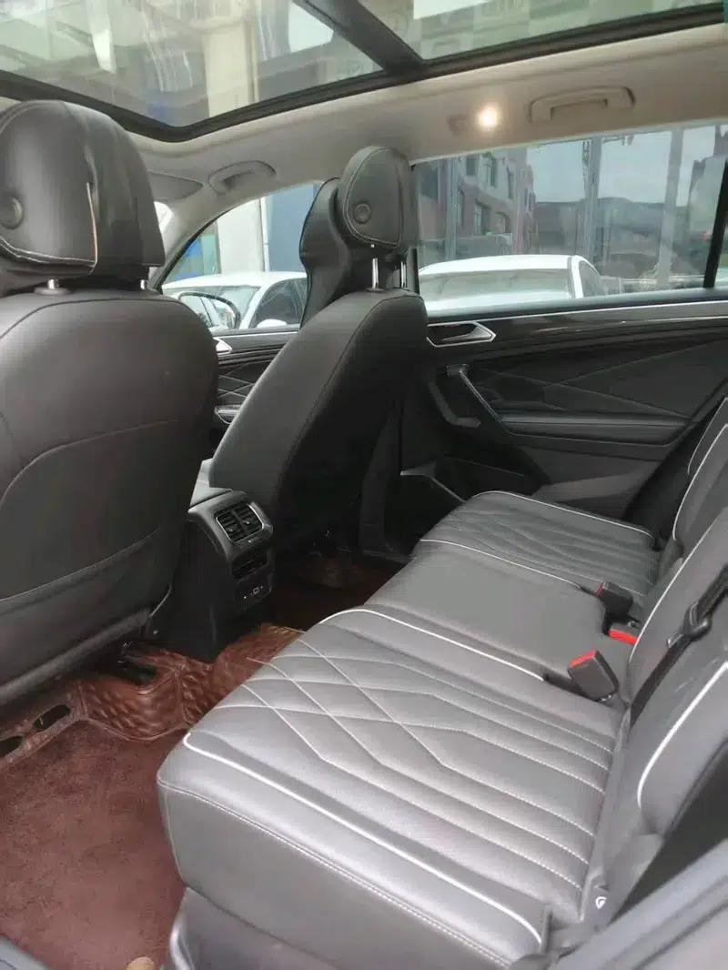 Tiguan L 2022 330TSI Automatic 2WD Smart Edition — миниатюра 9