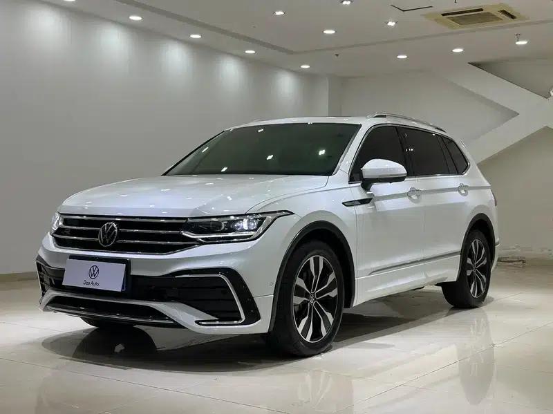 Tiguan L 2024 330TSI 2WD R-Line Premium Edition — миниатюра 1