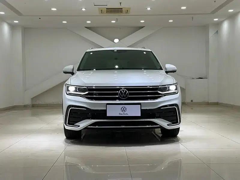 Tiguan L 2024 330TSI 2WD R-Line Premium Edition — миниатюра 2