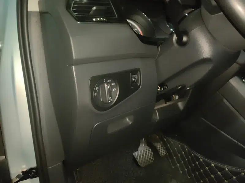 Tiguan L 2019 330TSI Automatic 2WD Smart Luxury Edition (China VI Emission Standard) — миниатюра 13
