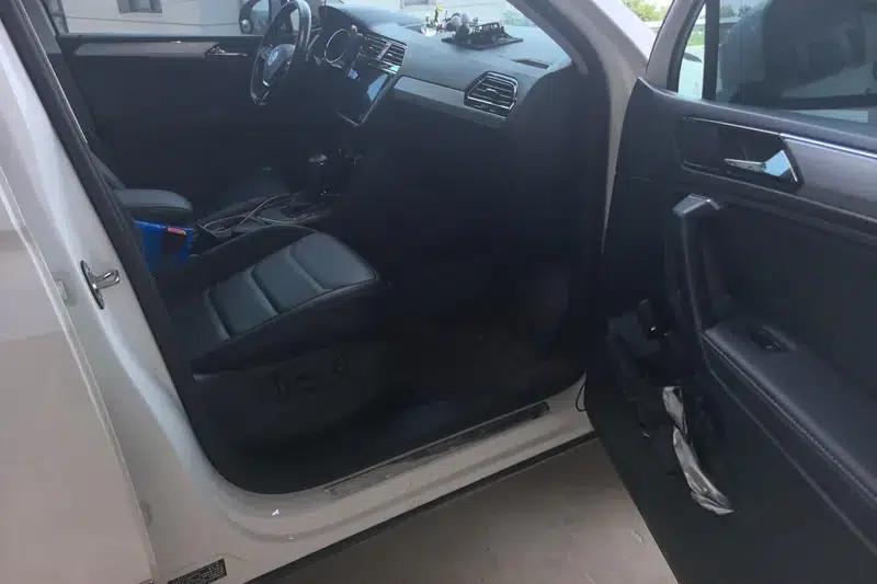 Tiguan L 2020 330TSI Automatic 2WD Panoramic Comfort Edition (National V Emission Standard) — миниатюра 11