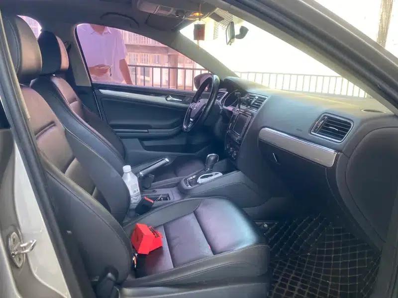 2015 Volkswagen Sagitar 1.6L Automatic Comfort Model — миниатюра 7