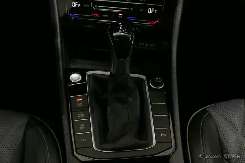 2023 Volkswagen Sagitar 200TSI DSG Super Edition — миниатюра 14