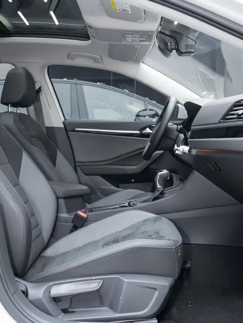 2022 Volkswagen Sagitar 280TSI DSG Excellence Edition — миниатюра 19