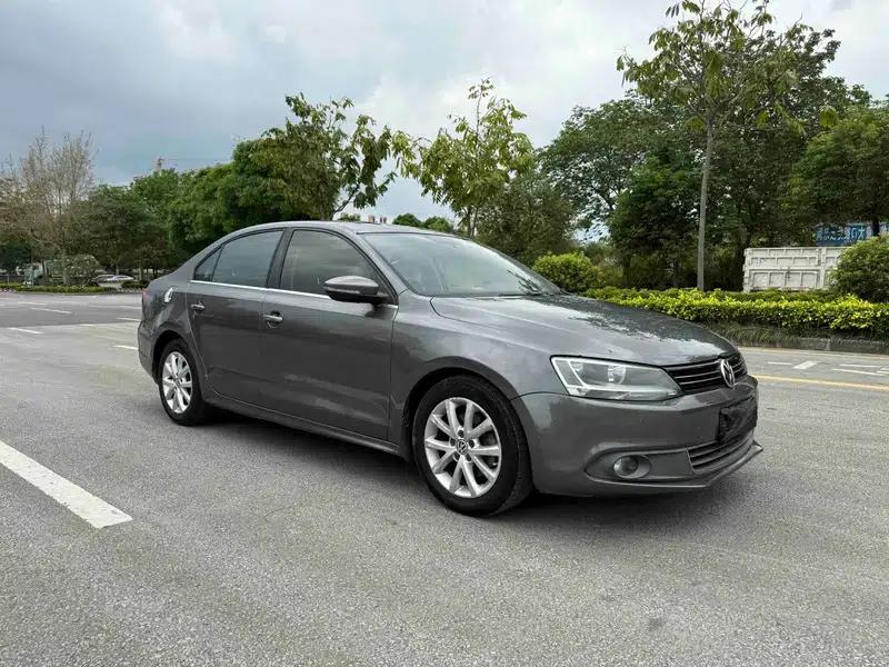2012 Volkswagen Sagitar 1.4TSI Automatic Luxury — миниатюра 3