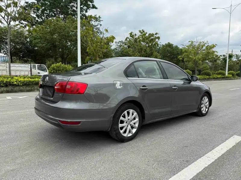 2012 Volkswagen Sagitar 1.4TSI Automatic Luxury — миниатюра 6