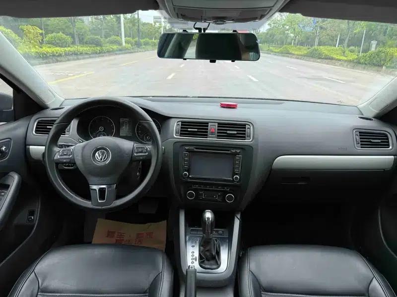 2012 Volkswagen Sagitar 1.4TSI Automatic Luxury — миниатюра 7