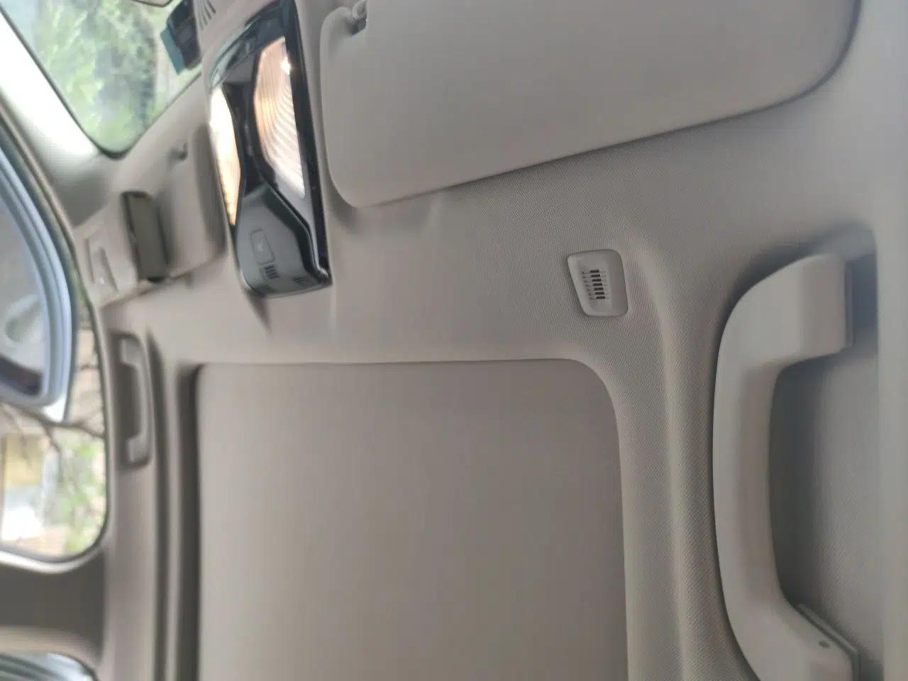 BMW X3 2020 xDrive25i Luxury Package — миниатюра 18