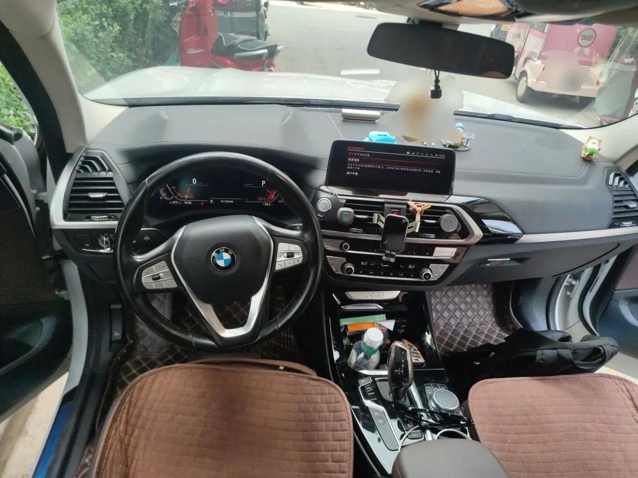 BMW X3 2020 xDrive25i Luxury Package — миниатюра 9