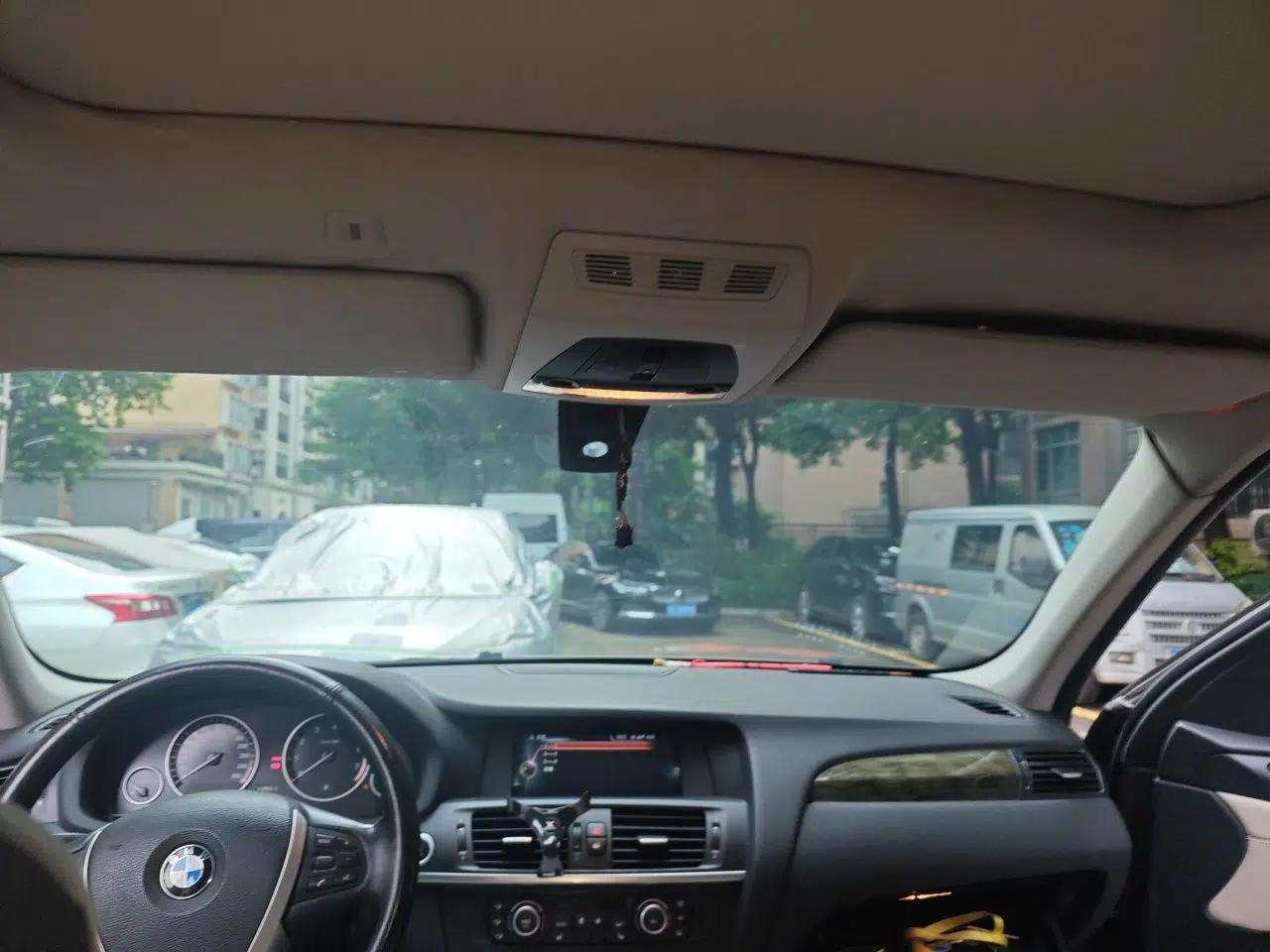 BMW X3 2013 Facelifted xDrive20i Luxury Edition — миниатюра 18