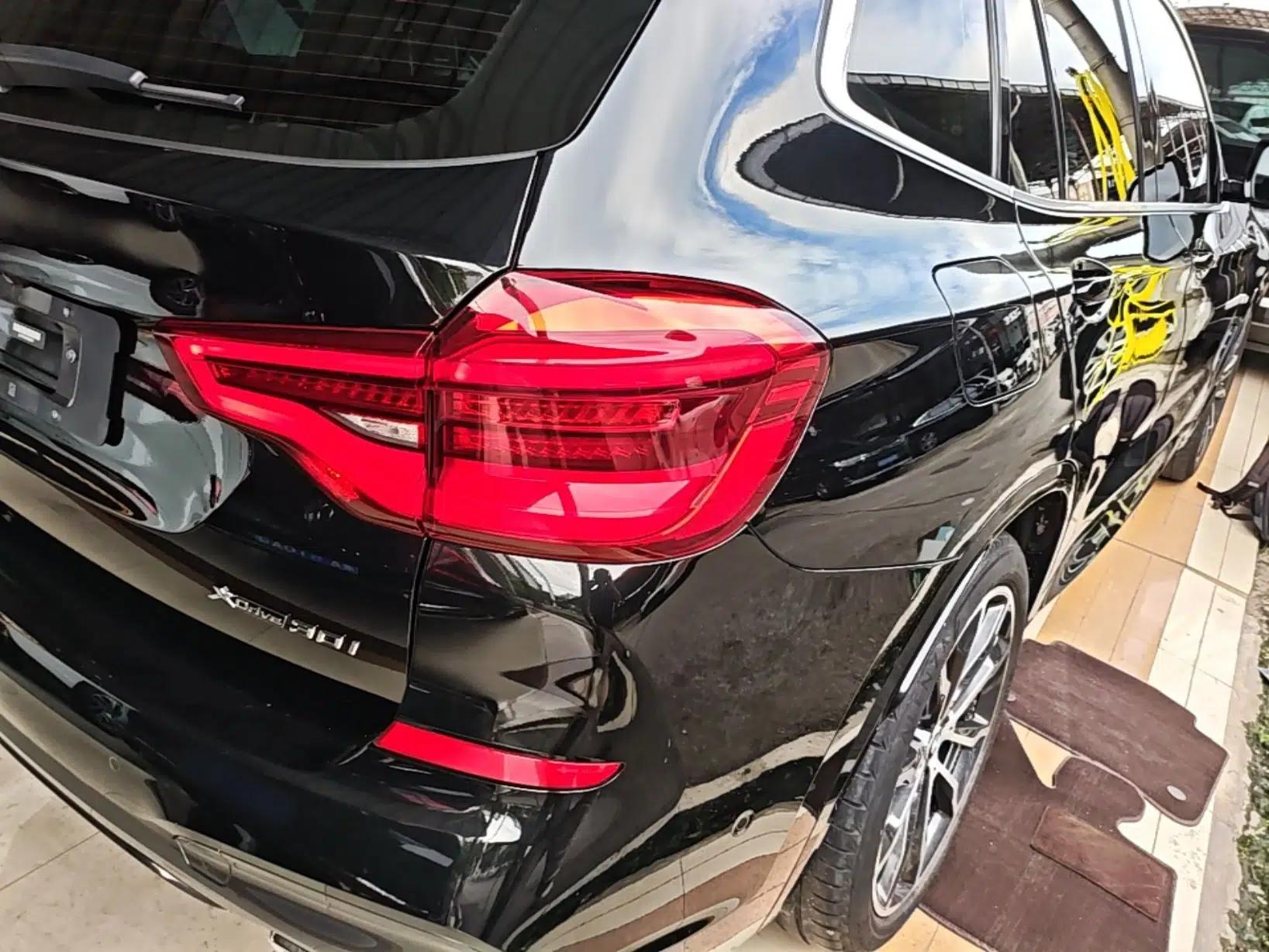 BMW X3 2021 xDrive30i Luxury Model with M Sport Package — миниатюра 9