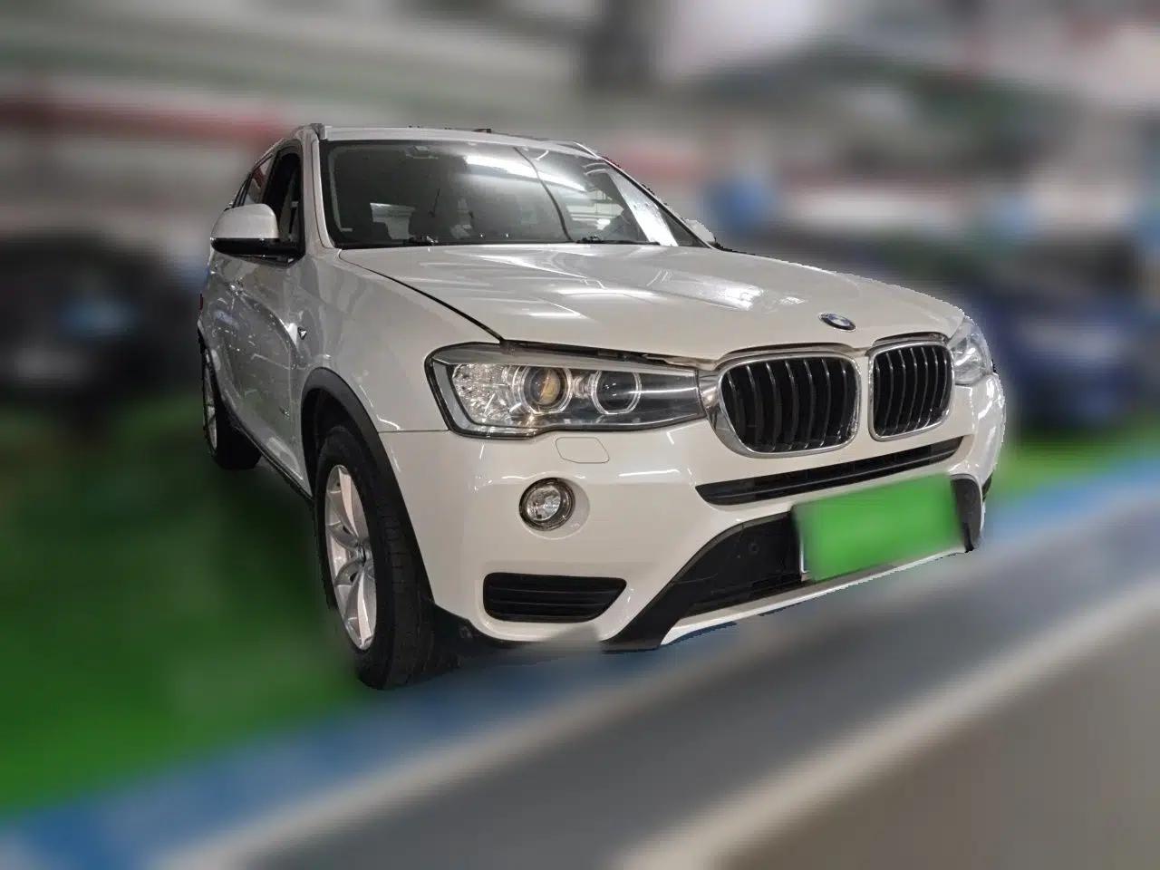 BMW X3 Parallel-import BMW X3 2016 sDrive20i, 2.0T, automatic transmission, all-wheel drive — миниатюра 3