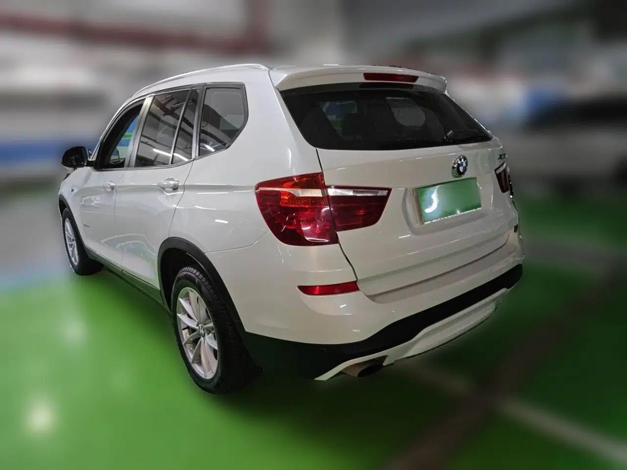 BMW X3 Parallel-import BMW X3 2016 sDrive20i, 2.0T, automatic transmission, all-wheel drive — миниатюра 4