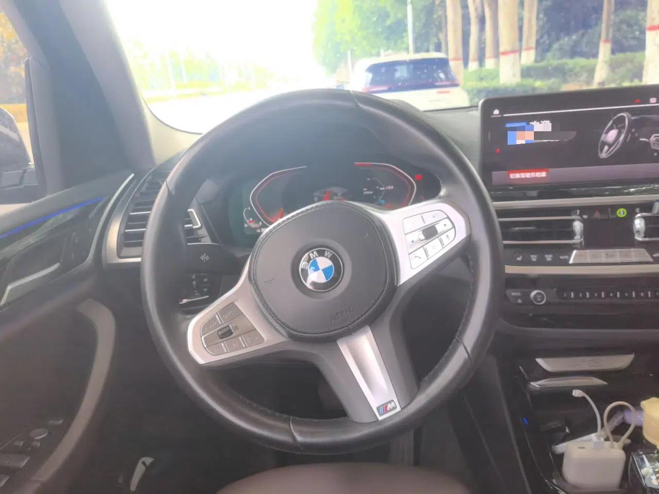 BMW X3 2022 Restyled xDrive25i M Sport Package — миниатюра 10