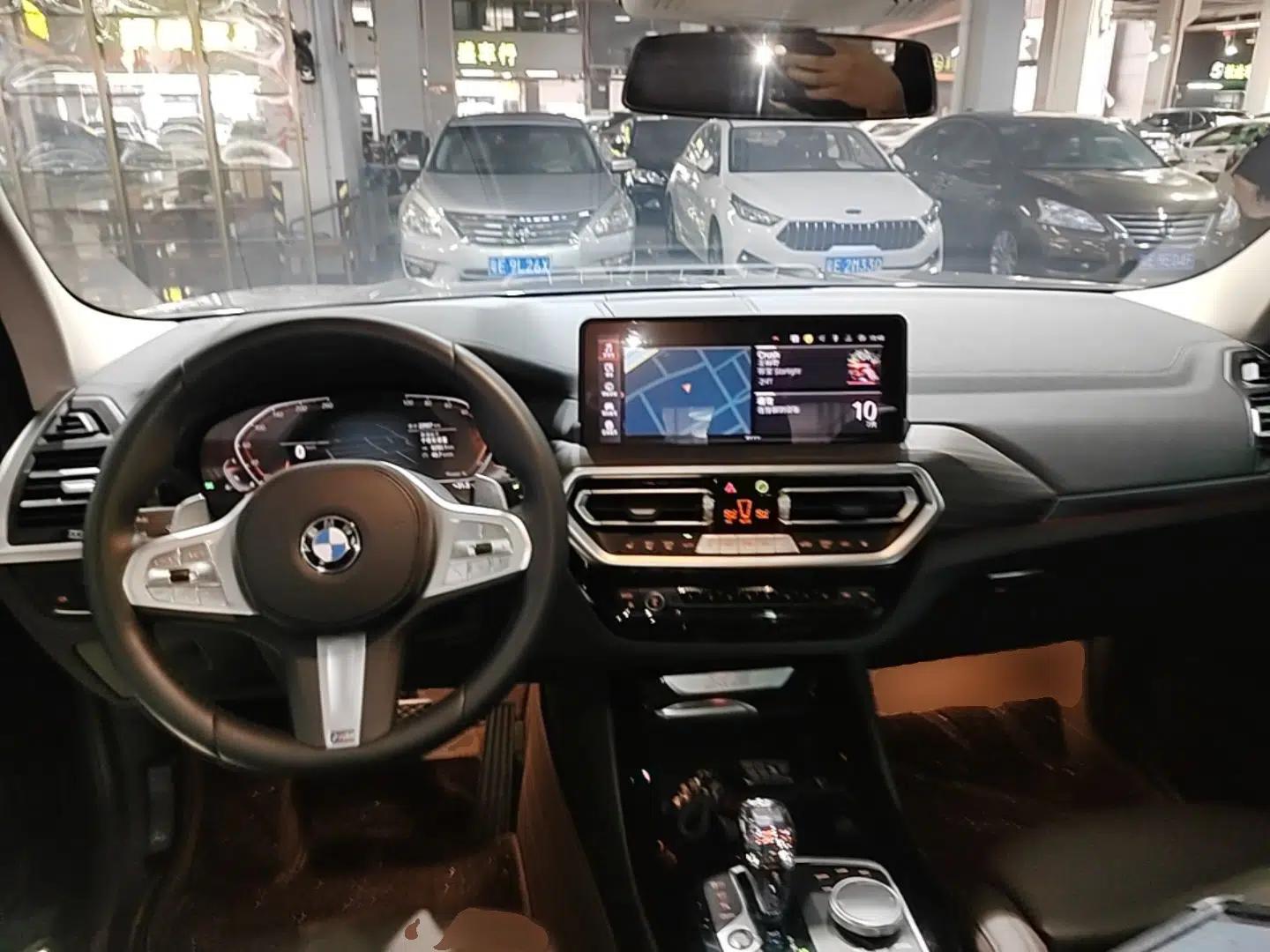 BMW X3 2023 Restyled xDrive30i Leading Edition M Night Sky Package — миниатюра 12