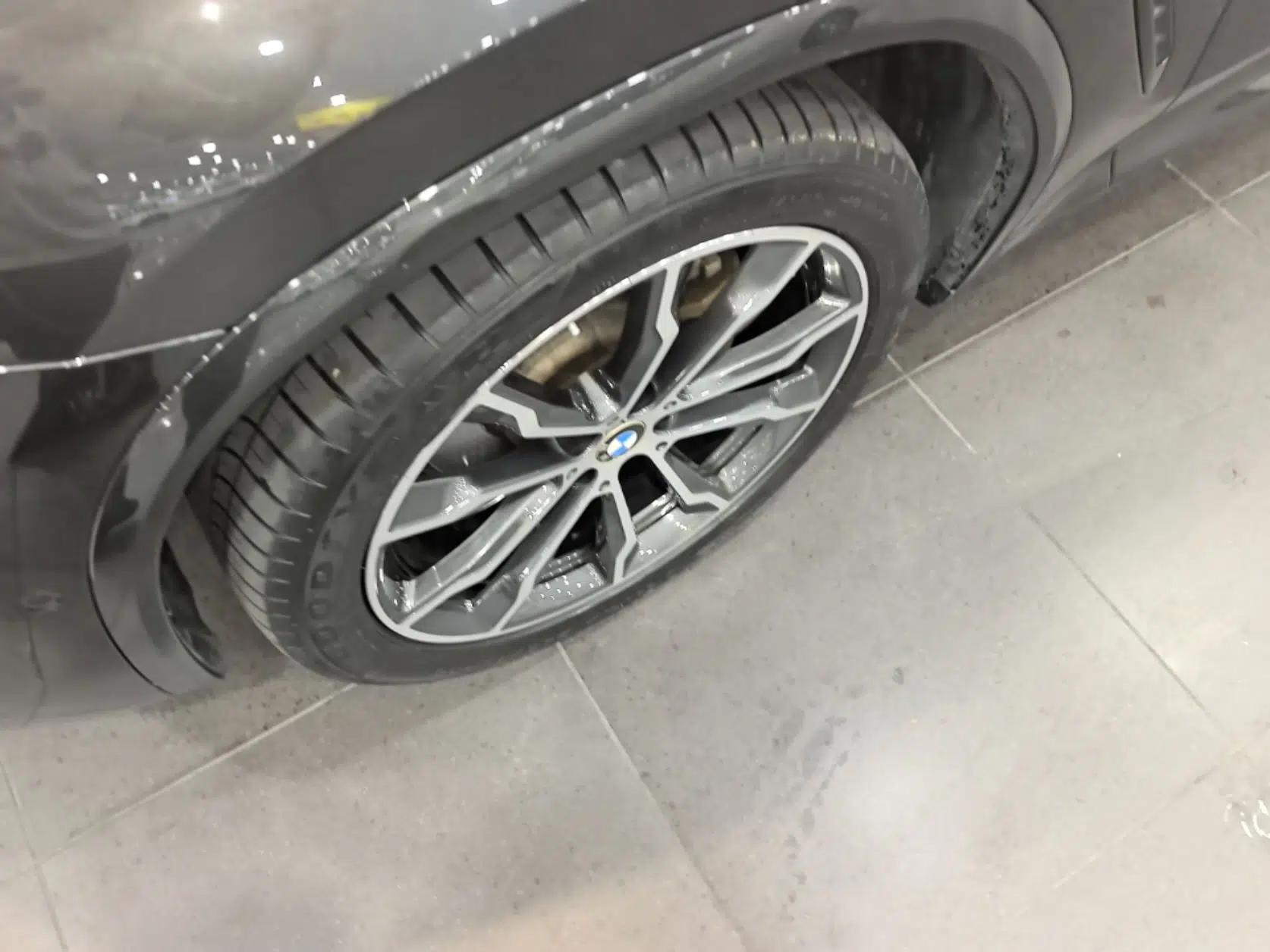 BMW X3 2023 Restyled xDrive30i Leading Edition M Night Sky Package — миниатюра 15