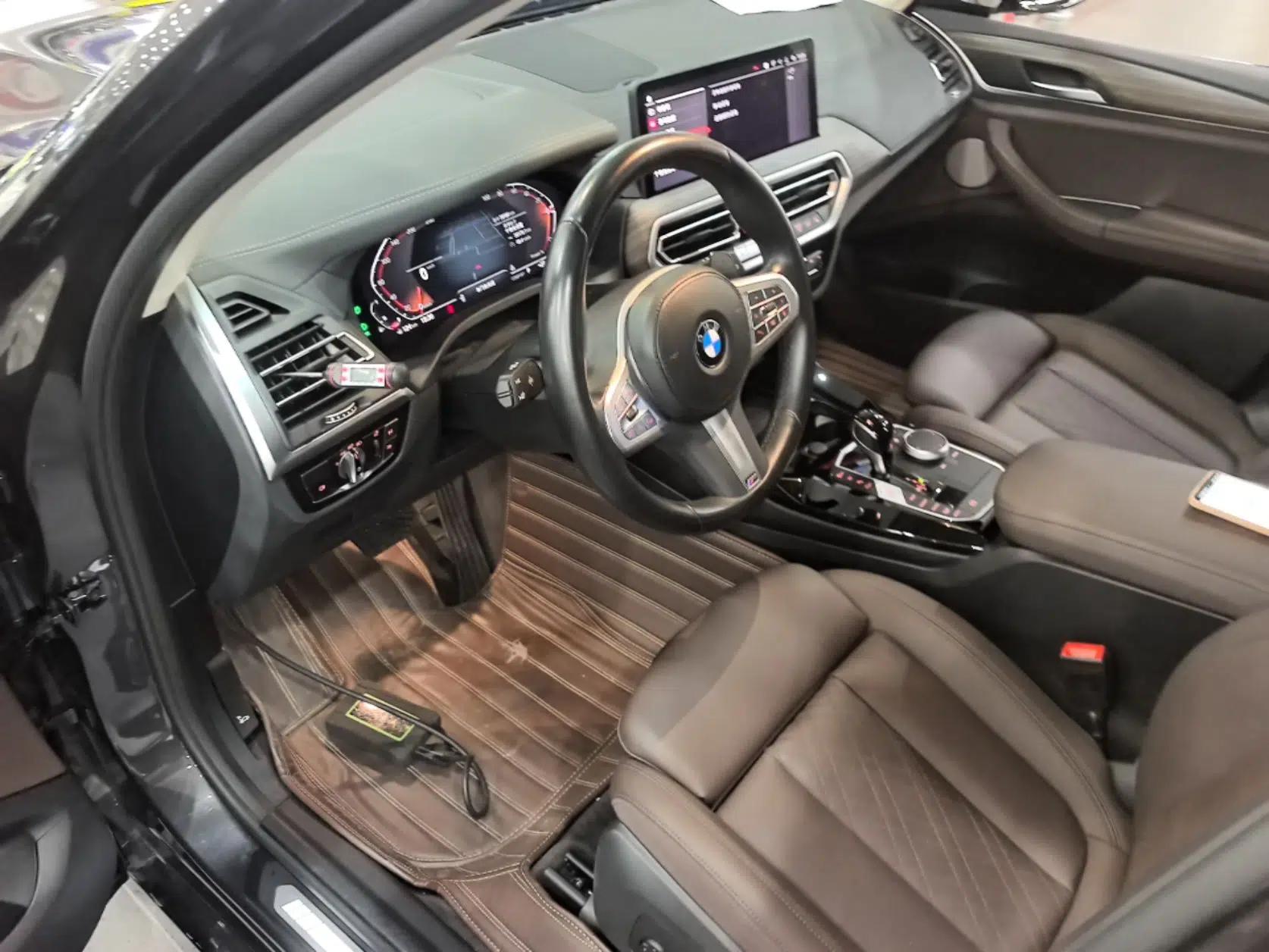 BMW X3 2023 Restyled xDrive30i Leading Edition M Night Sky Package — миниатюра 23