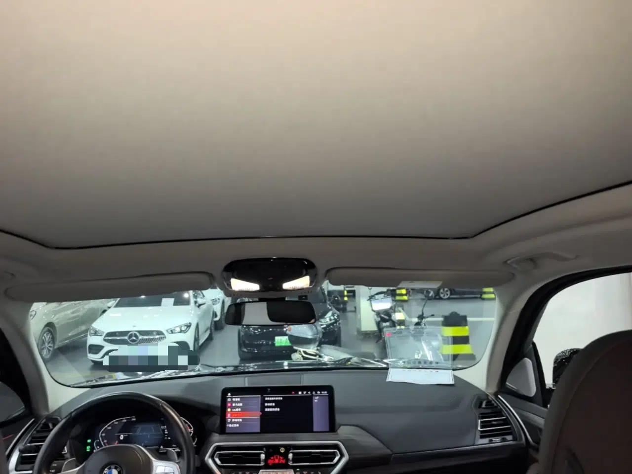 BMW X3 2023 Restyled xDrive30i Leading Edition M Night Sky Package — миниатюра 26
