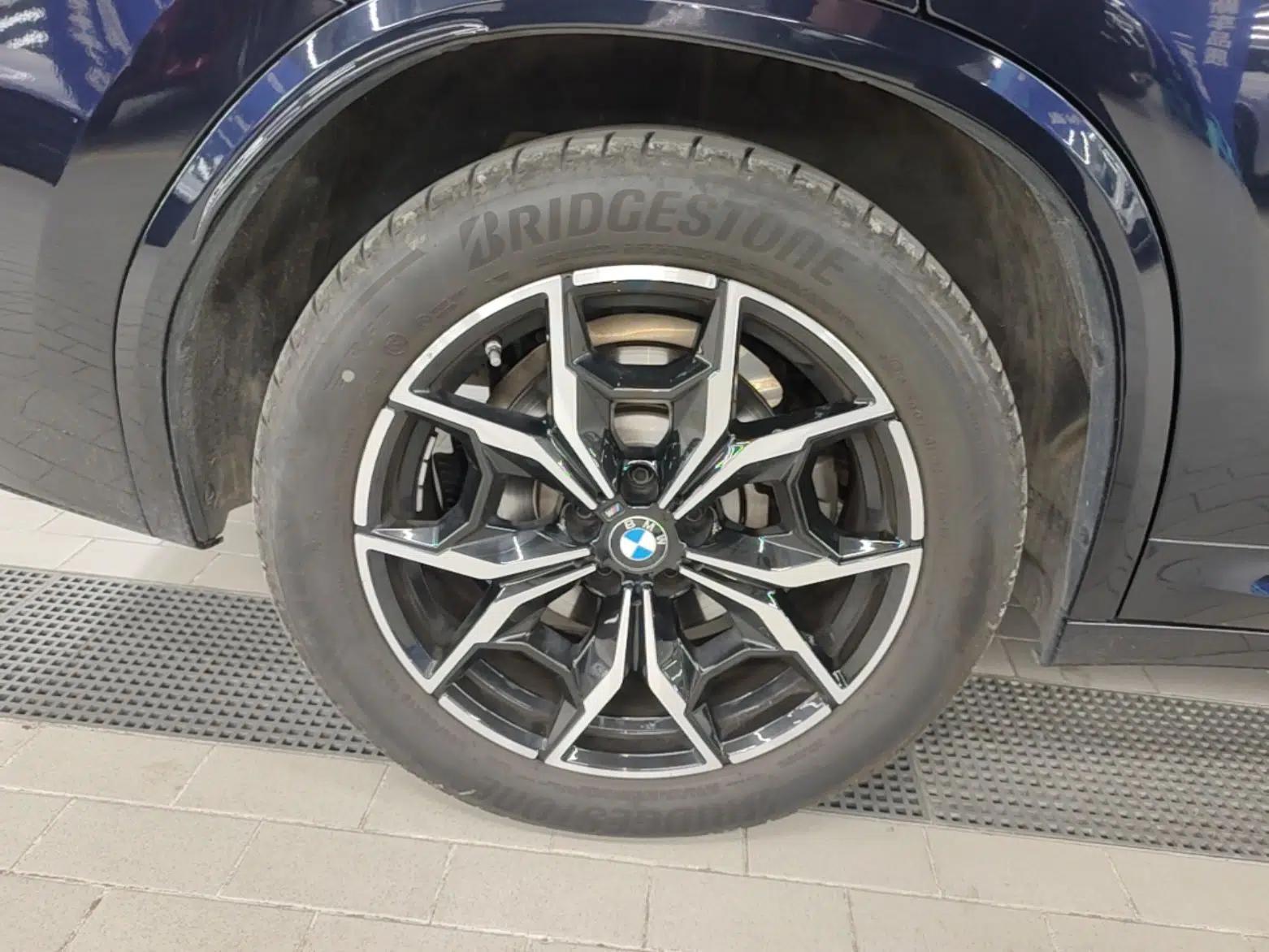 BMW X3 2023 xDrive25i M Sport Package — миниатюра 11