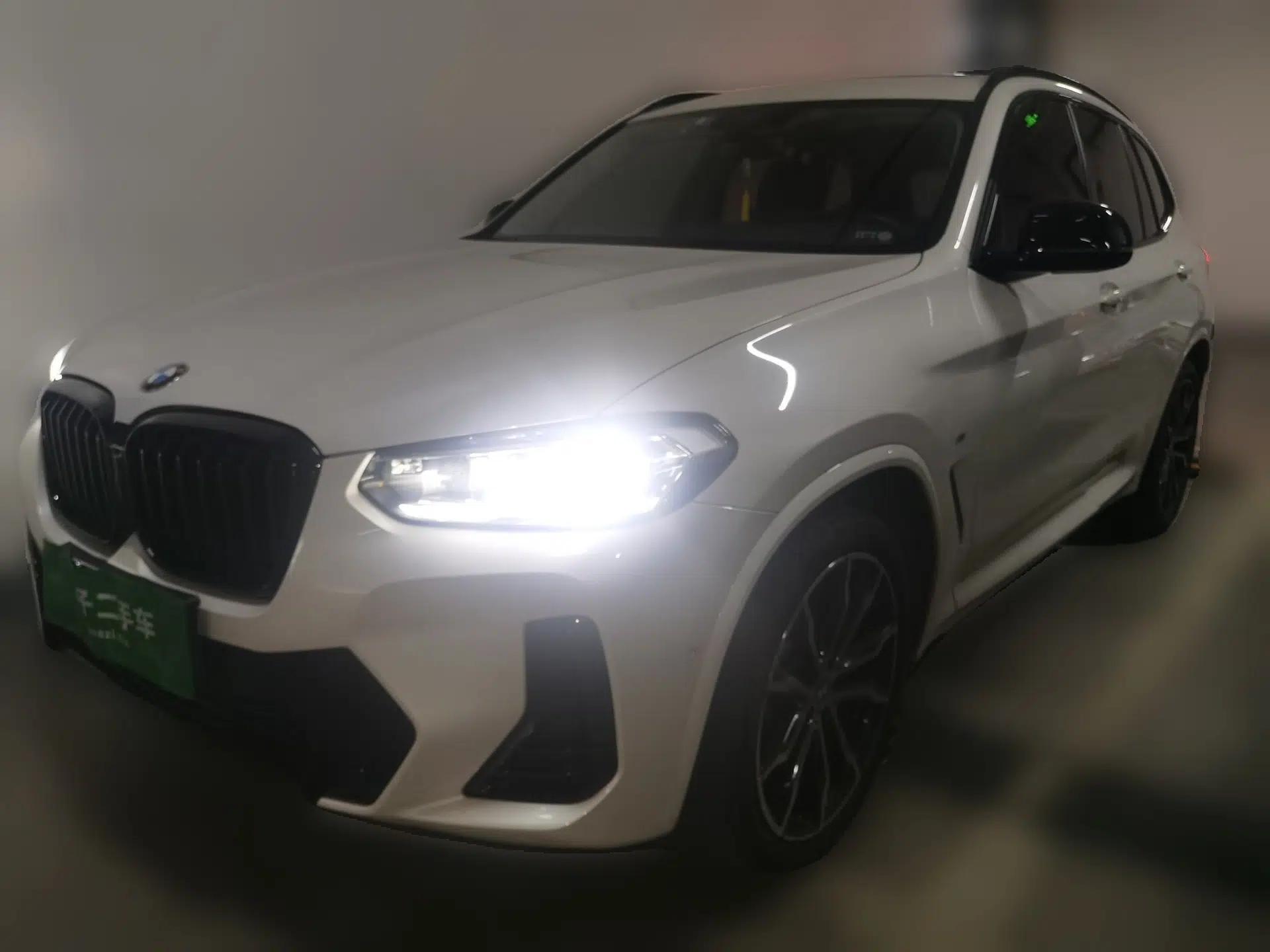 BMW X3 2022 Facelift xDrive30i Luxury Edition M Night Edition Package — миниатюра 1