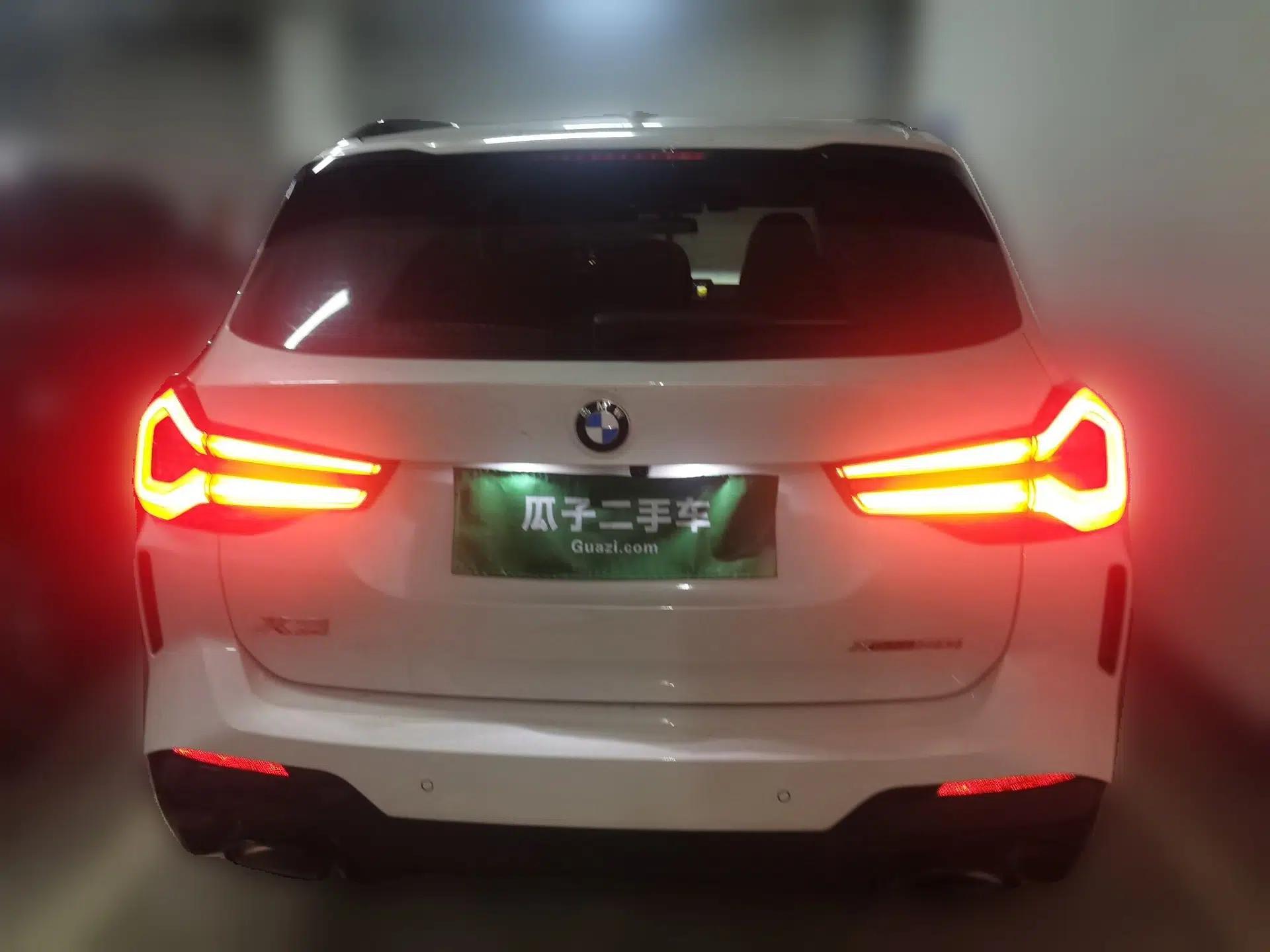 BMW X3 2022 Facelift xDrive30i Luxury Edition M Night Edition Package — миниатюра 5