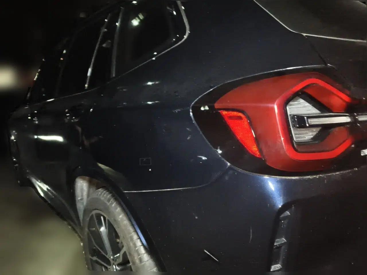 BMW X3 2023 xDrive30i Leading Model M Night Edition Package — миниатюра 4