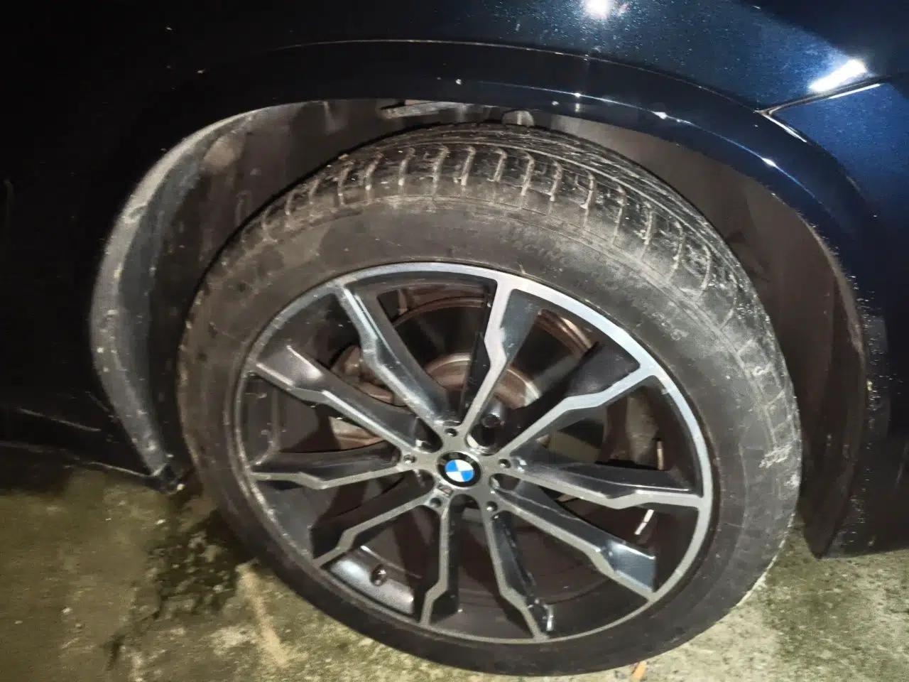 BMW X3 2023 xDrive30i Leading Model M Night Edition Package — миниатюра 8
