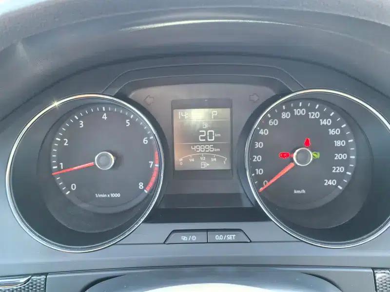 2015 Volkswagen Bora Value Edition 1.6L Automatic Fashion Model — миниатюра 7