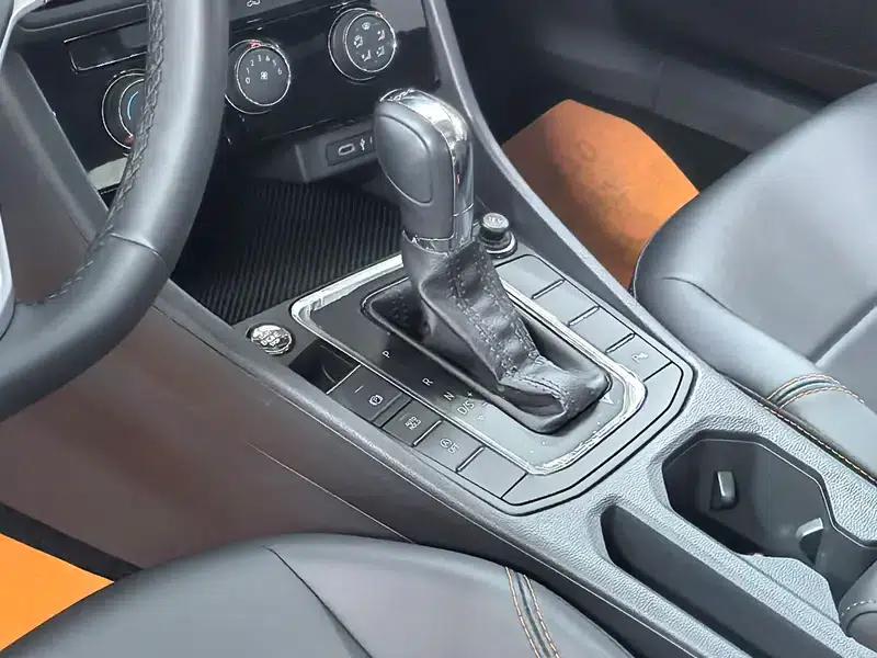 2023 Volkswagen Bora 200TSI DSG Yuexing PRO Edition — миниатюра 17