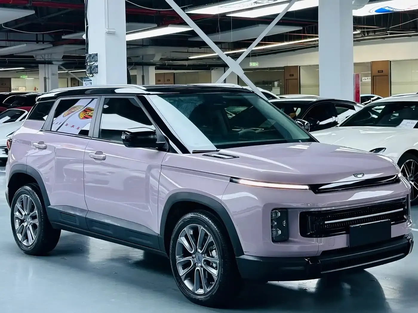 Geely ICON 2026 Chocolate 1.5TD Premium Edition — миниатюра 3