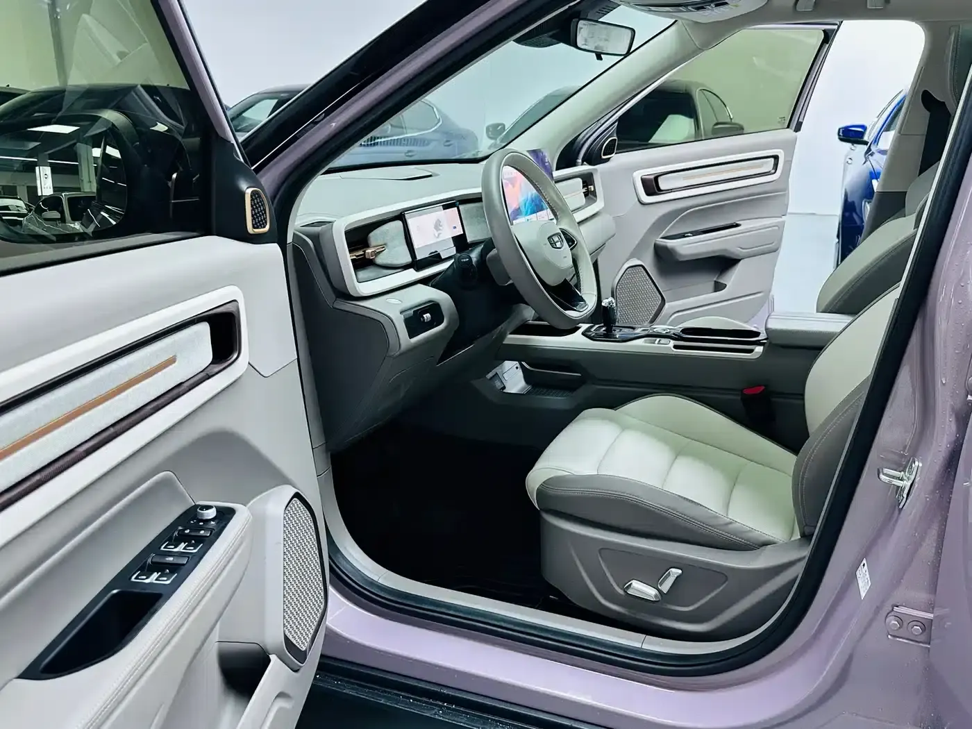 Geely ICON 2026 Chocolate 1.5TD Premium Edition — миниатюра 4