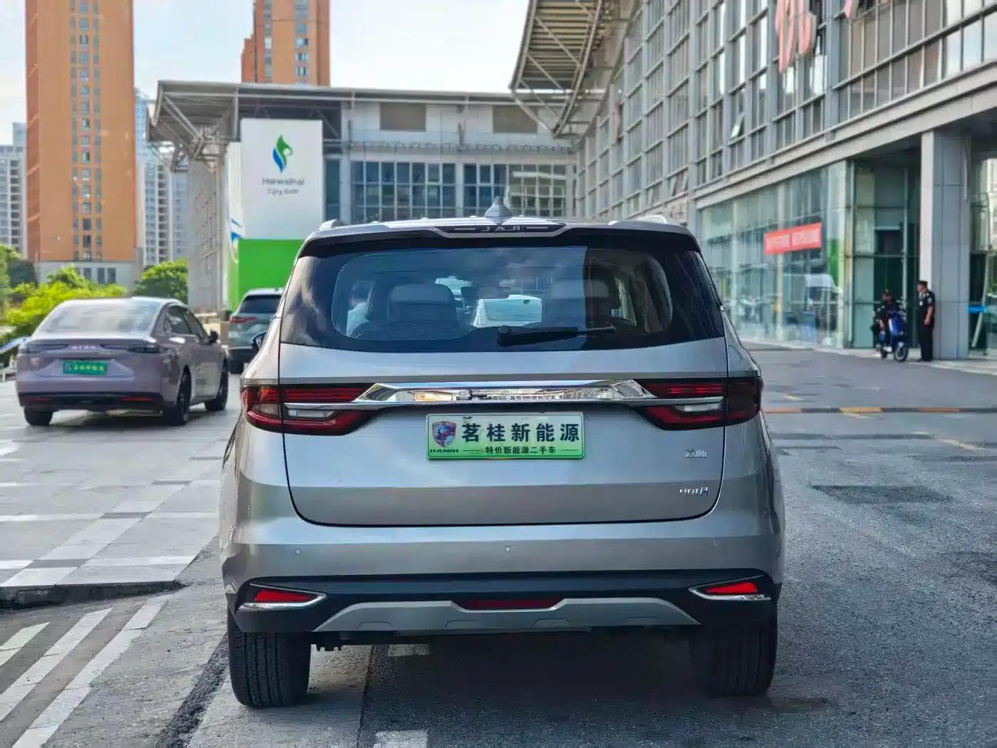 Jiaji New Energy 2021 ePro 1.5TD PHEV Premium Edition — миниатюра 6